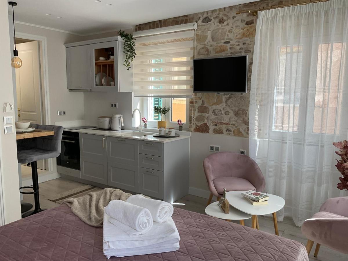 Biscoutsis Old Town Studio Corfu  Bagian luar foto